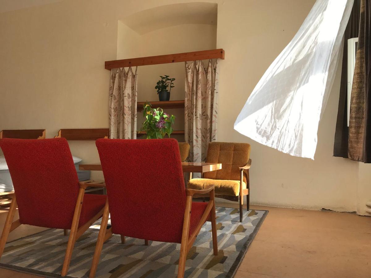 Nezamek Hotel Hartmanice  Buitenkant foto